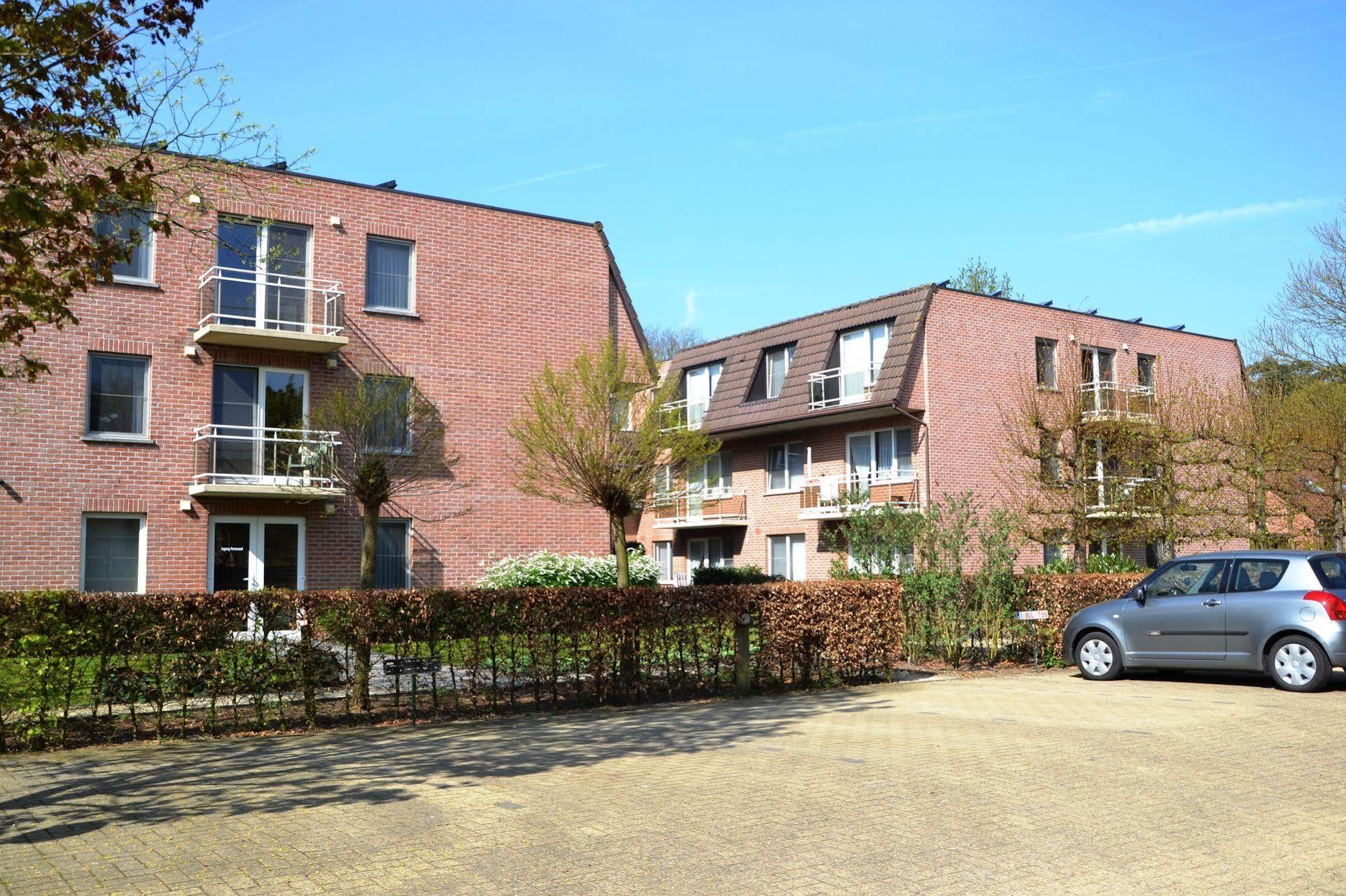 Lindehof Serviced Flats Zoersel Eksteriør billede